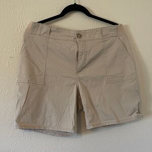 Riders by Lee Women's Tan Cargo Shorts with Comfort band waist